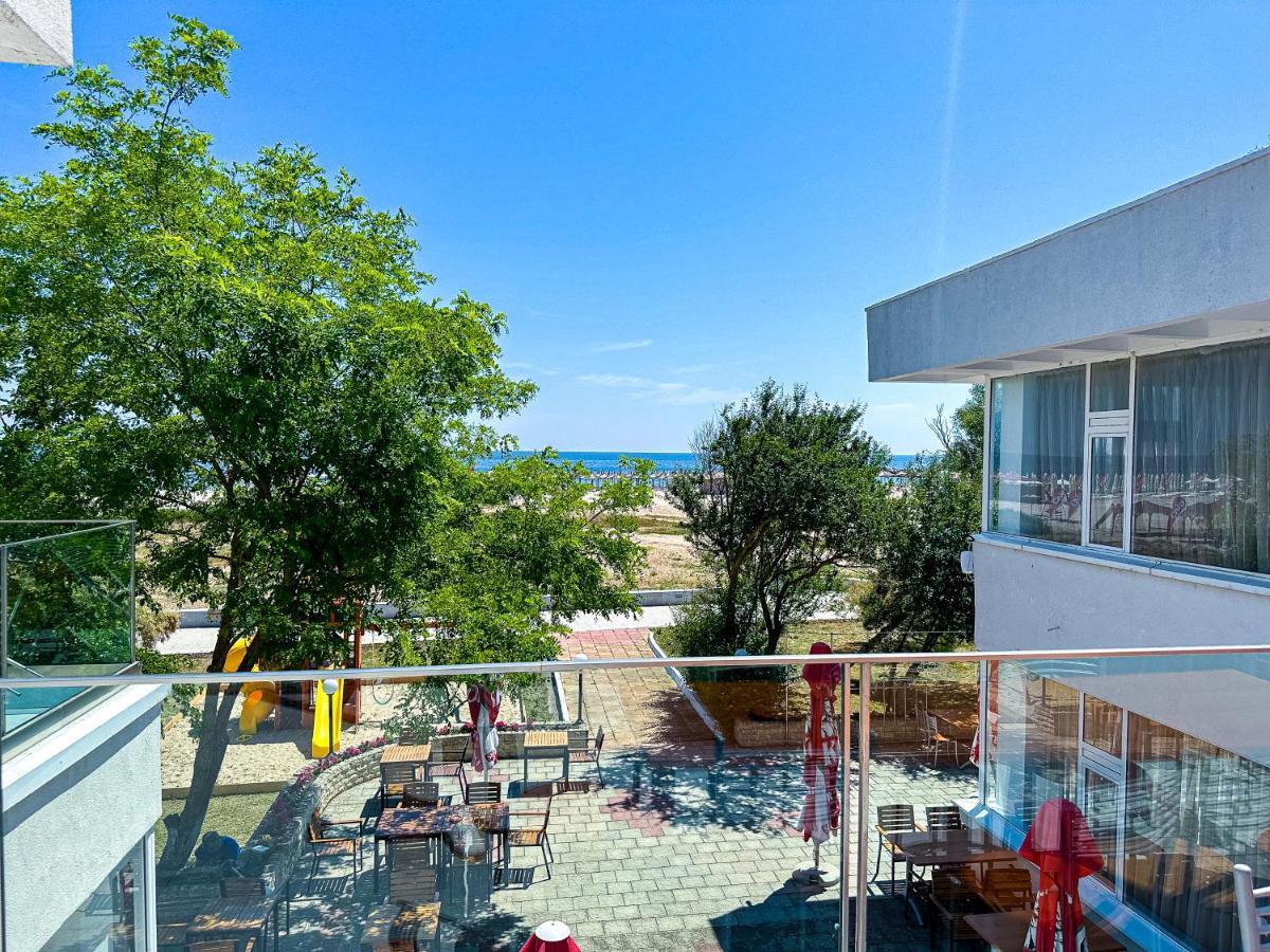 Hotel Sirena Saturn Buitenkant foto