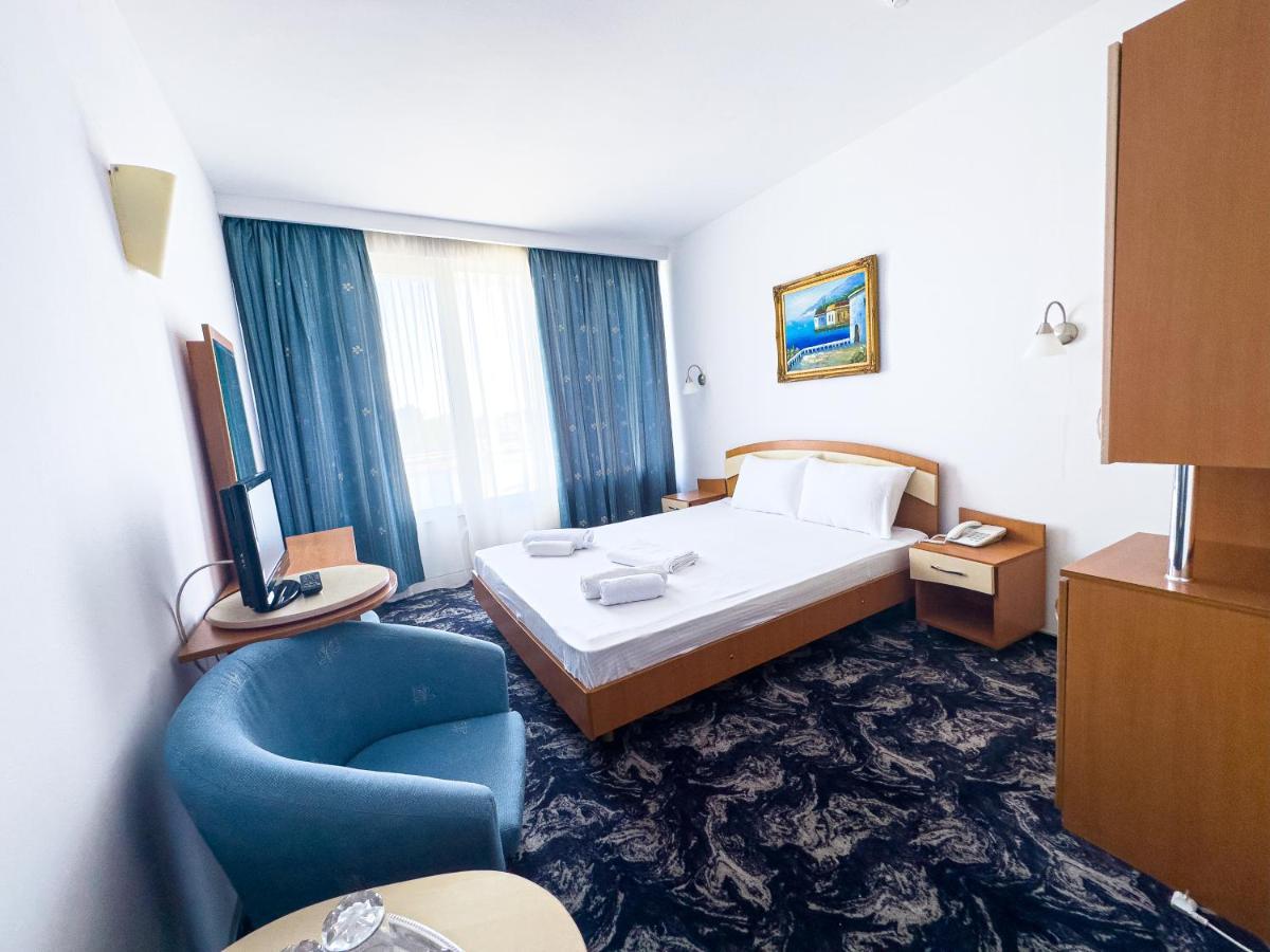 Hotel Sirena Saturn Buitenkant foto