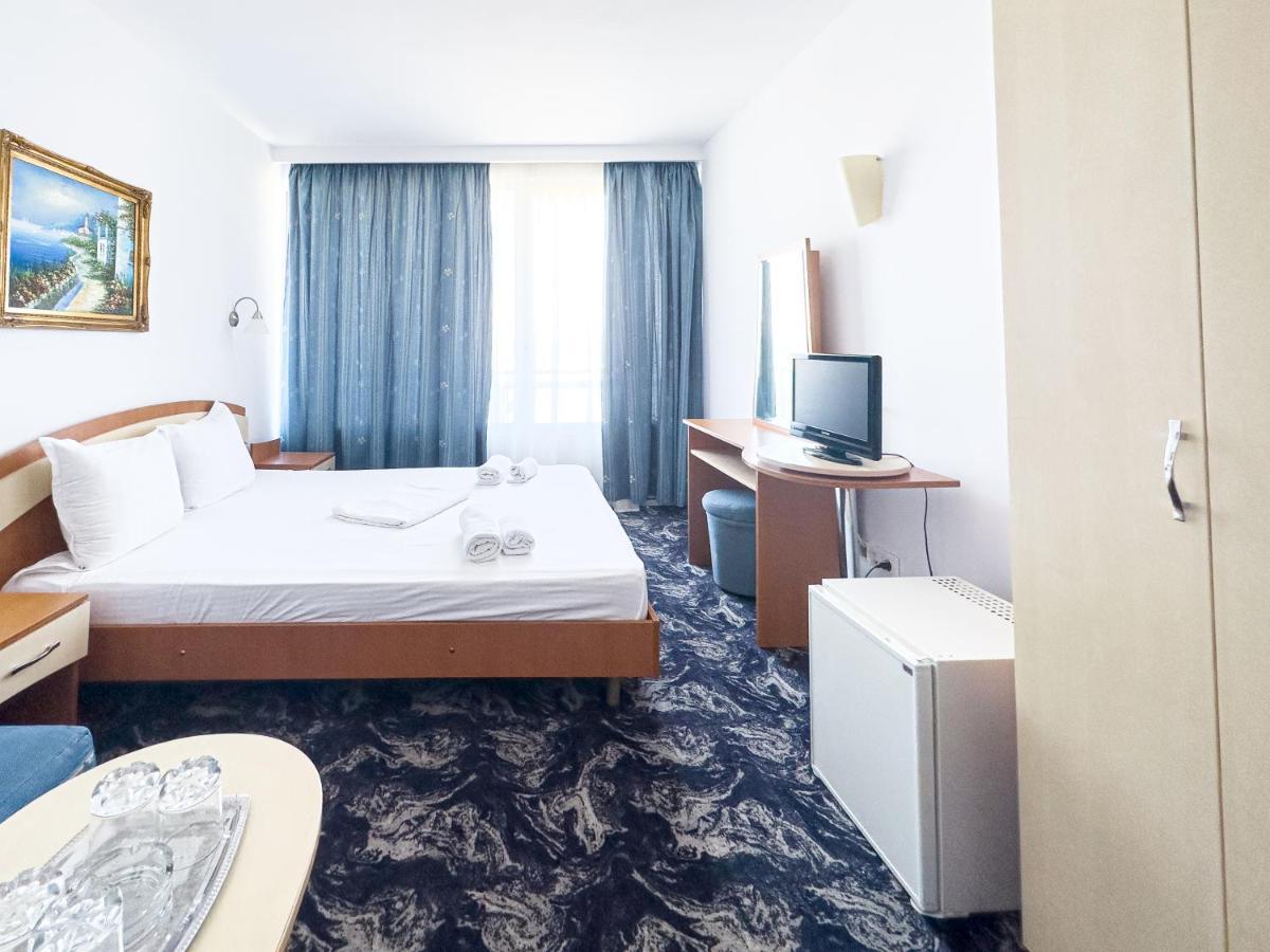 Hotel Sirena Saturn Buitenkant foto