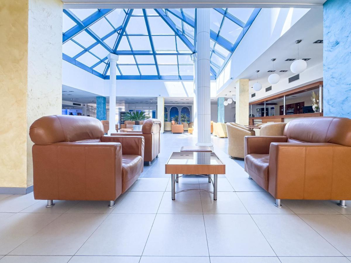 Hotel Sirena Saturn Buitenkant foto